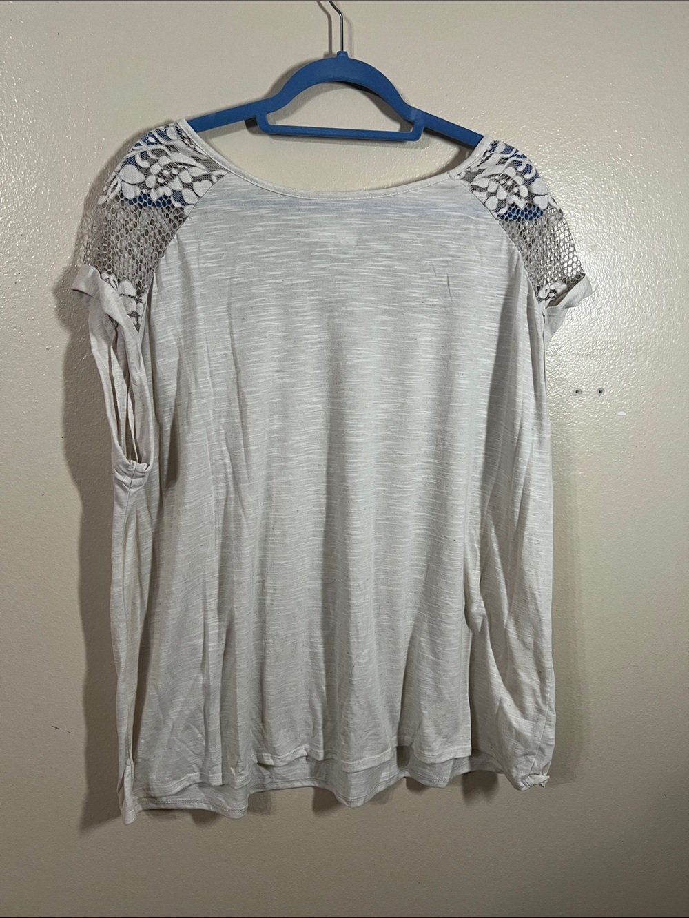 Ava & Viv Cream Lace-Trim Short Sleeve Top